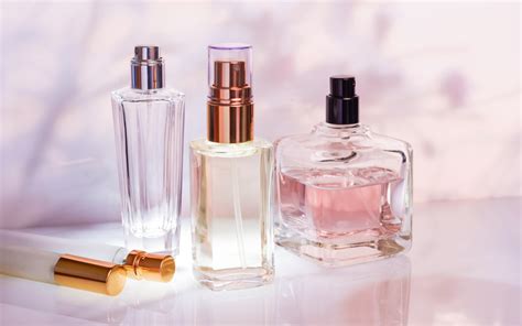 how can you tell fake perfume